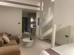 -芷迹江景酒店(五一广场汇景城店)