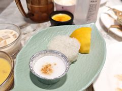 -金马门国际美食百汇(珞喻路店)