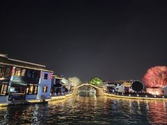 -南门头上美食街