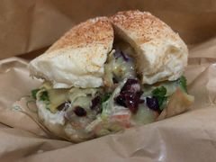 超厚芝士牛肉汉堡-魏斯理汉堡(西安沣东吾悦店)