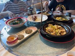 -中航城君尚购物中心