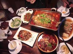 -海底捞火锅(泉城路店)