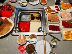 猪肚鸡锅底-海底捞火锅(飞马水城店)