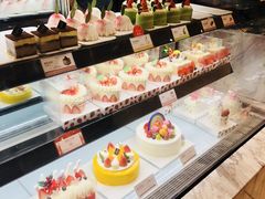 -罗森尼娜(德思勤店)