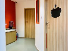 -小门牙好性格托育(北外滩中心)