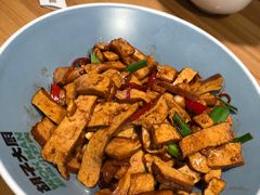 -胡子大厨·超级小炒肉(晶耀前滩店)