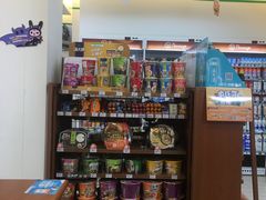 -全家便利店(沪南公路店)