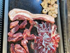 -小黑猪石板烤肉(皇冠花园店)