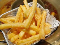 咸蛋黄薯条-哥老官重庆美蛙鱼头(松江地中海十八哥店)