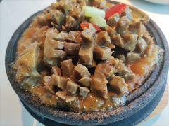 石锅手打牛肉丸-潮堂 · 潮州菜(国贸商城店)