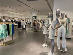 -URBAN REVIVO(佛山南海万达广场店)