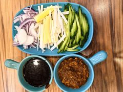 -合合春饼·酱骨·东北菜(潘家园店)