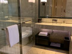 -上海宝华万豪酒店
