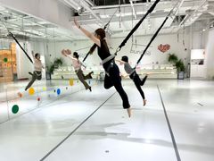 -Jumphai室内蹦极运动