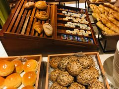-中航泊悦酒店·云庭咖啡厅(虹桥机场T2店)