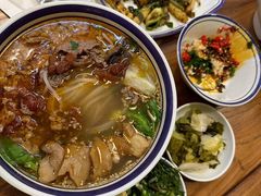 -云阿蛮云南生烫牛肉米线(奉贤路店)