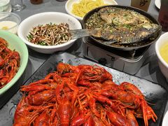 -靓虾二哥长沙地标小龙虾(五一广场店)