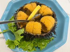 生吃海胆-海味当家·蒸锅海鲜(中山广场创始店)