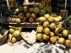 餐饮设施-东郊椰林
