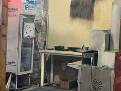 -锅来乐地锅鸡(安亭店)