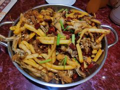 干锅牛蛙-馋嘴蛙火锅