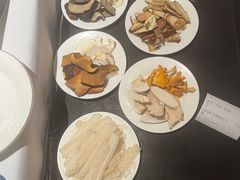 -天宜隆蘑菇宴火锅(石景山旗舰店)