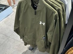 -UNDER ARMOUR(八达岭奥莱店)