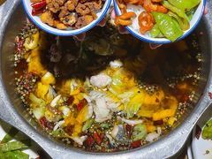 -小草房水煮鱼(东关大街店)