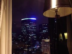 -广州天河希尔顿酒店