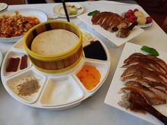 -一屋一食·京湘味主题餐厅