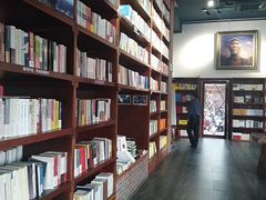 -海口骑楼小吃街