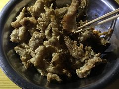 -阿姨小肉摊(同济西苑店)