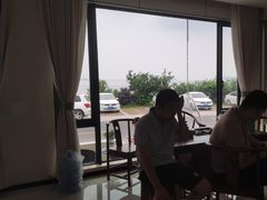 -麓舍全景太湖温泉别墅团建拓展会议亲子