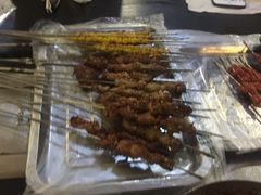 -喝丢一只鞋海鲜烧烤·海肠捞饭(文体街店)