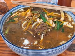 雪菜牛肉面-陈八两面家(华孚写字楼店)