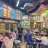 在武汉最复古怀旧的餐厅我竟然吃到了小龙虾饺子 