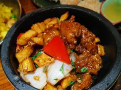 金不换三杯鸡-默加东南亚美食(大宁音乐广场店)