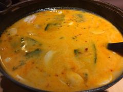 -Lia Cafe Bar Restaurant松山咖啡屋