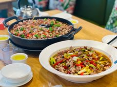 -兔行天下-鸿鹤鲜锅兔(中海国际店)