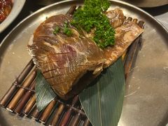 -草家酱蟹炭火烤肉店(珲春南路一店)