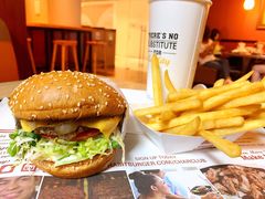 -The Habit Burger Grill 哈比特汉堡(复兴soho店)
