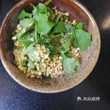 里面我最喜欢的就是喝繆槽汤圆的汤了