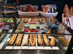 -Salon de The de Joel Robuchon(外滩18号店)