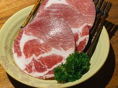 谷饲猪梅肉-九畋町和牛黑牛烤肉料理(三里屯3·3大厦店)