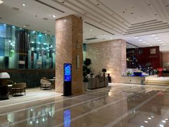 -上海虹桥西郊假日酒店