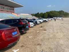 场地-野生动物园-停车场