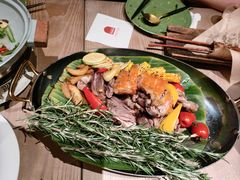 -耶里夏丽·丝路国际·新疆餐厅(浦东区东方路店)