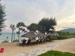 -亚龙湾希尔顿自助餐厅·海鲜·烧烤·沙滩BBQ·现场乐队