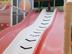 -嘻哈欢乐场(华宇广场店)