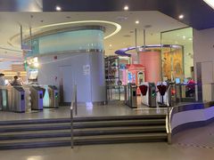 -冰纷万象滑冰场(二七万象城店)